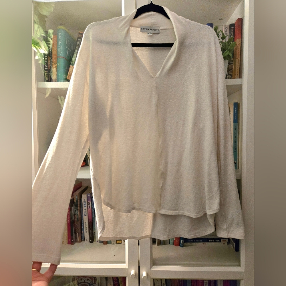 🇨🇦 Brenda Beddome Cloud Long Sleeve High Low Sweater